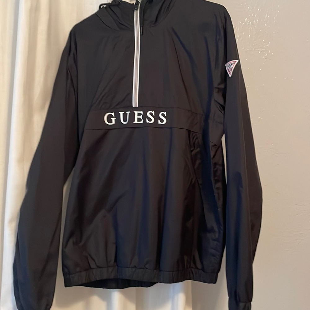 Used guess windbreaker
